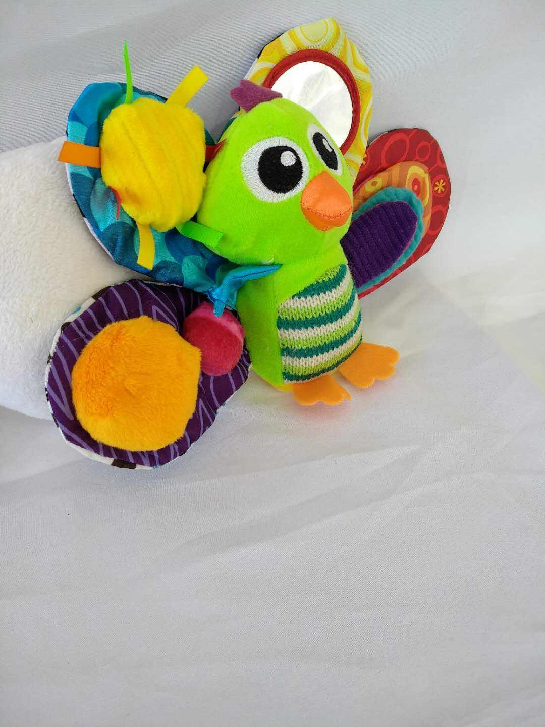 hanging toy baby stroller or bed toy ring inside plush educational toy