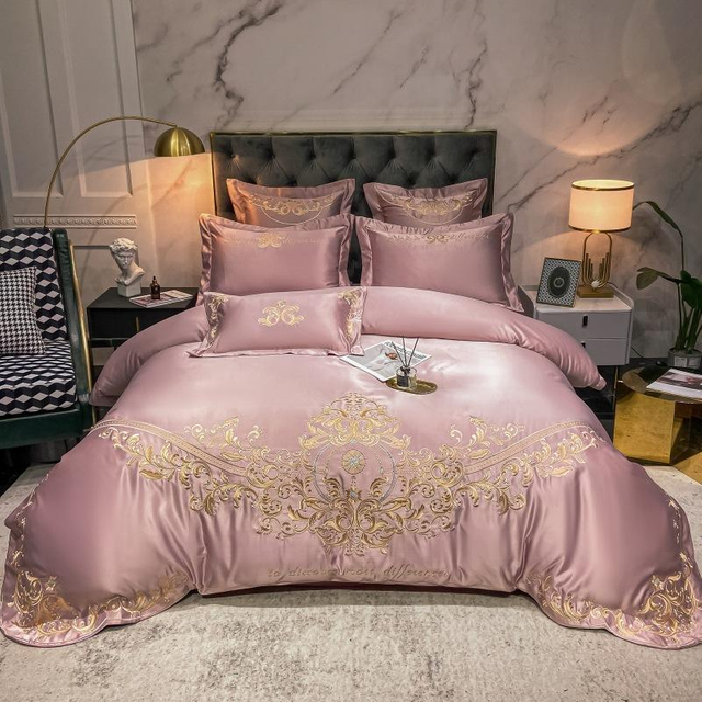 High-End European Embroidery Four-Piece Cotton Luxury European And American Style Real Silk Quilt Cover Cotton 1.8M