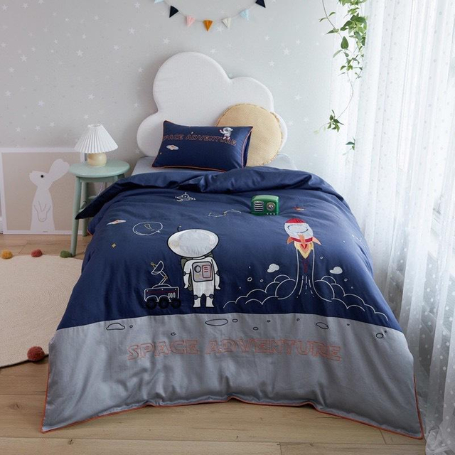 60 Cotton-satin Baby Cots in Large Size for Baby And Three-piece Insta Cartoon Tape Embroidered Crib Baby Bedding Set