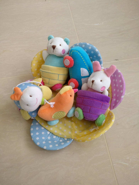 Soelectric Musical Mobile Soft Fabric Hanging Mobile Revolving Baby Plush Toy Stuffed Toy