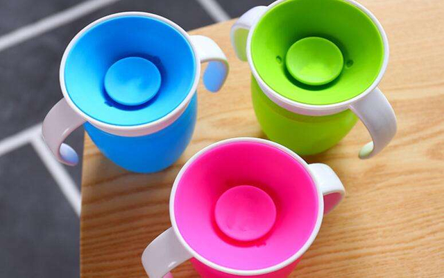 Busybaby High Quality 360 Degree Rotation Handle Baby Miracle Trainer Prevent Choking Cup