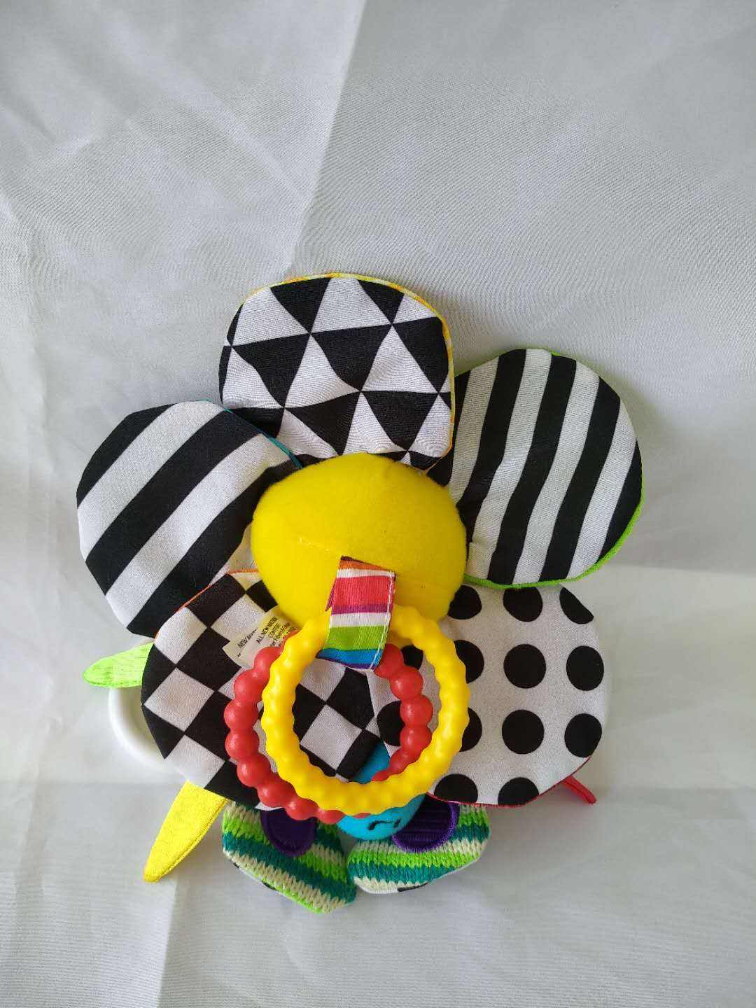 hanging toy baby stroller or bed toy ring inside plush educational toy